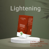 این ماسک پودری منبع غنی ویتامین C و آنتی اکسیدانها است. به همین دلیل ضمن بازسازی و کاهش لکهای پوستی به شفافیت و یکدستی بافت پوست نیز کمک میکند.