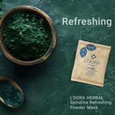 این ماسک پودری با داشتن مقادیر زیادی جلبک اسپیرولینا (جلبک سبزآبی) که کلاژنساز بسیار قوی است، همزمان با سفت کردن و لیفت پوست، باعث کاهش چین و چروکها و در نتیجه جوانسازی پوست میشود.