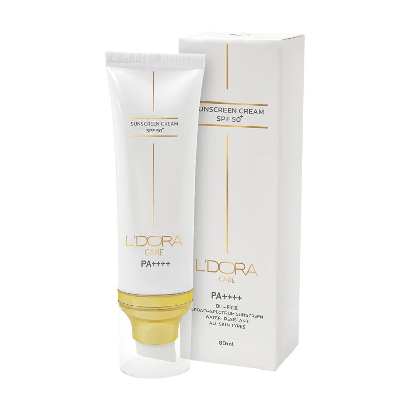 کرم ضدآفتاب  SPF50 بی رنگ